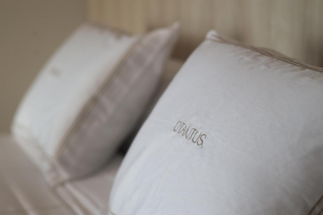 מורוס Otantus Hotel מראה חיצוני תמונה