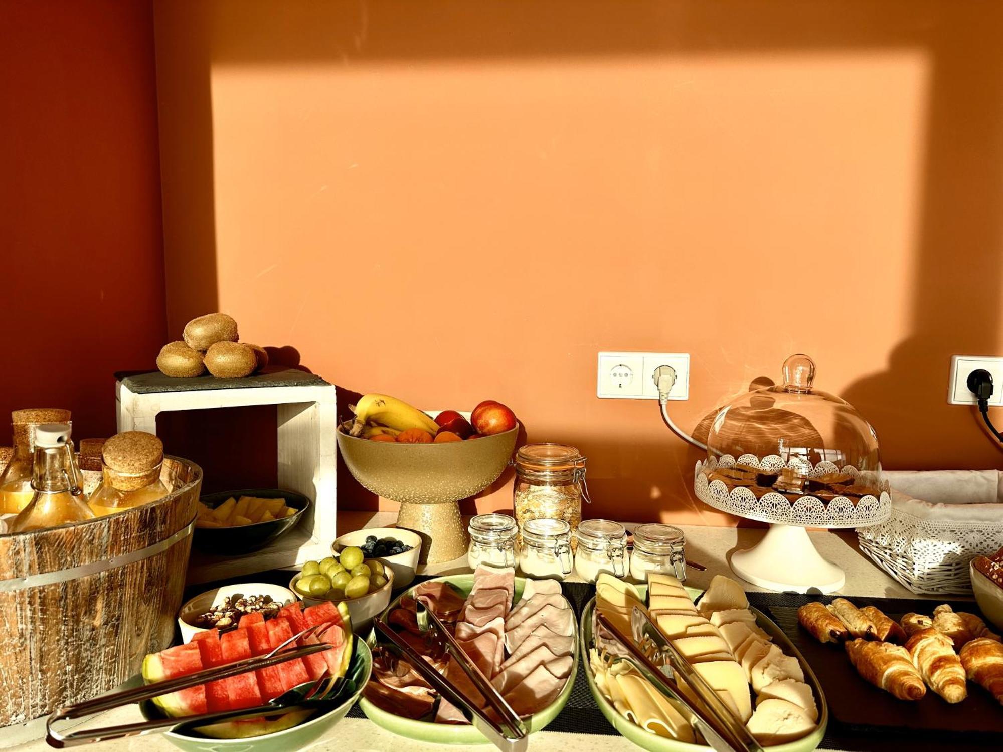 מורוס Otantus Hotel מראה חיצוני תמונה