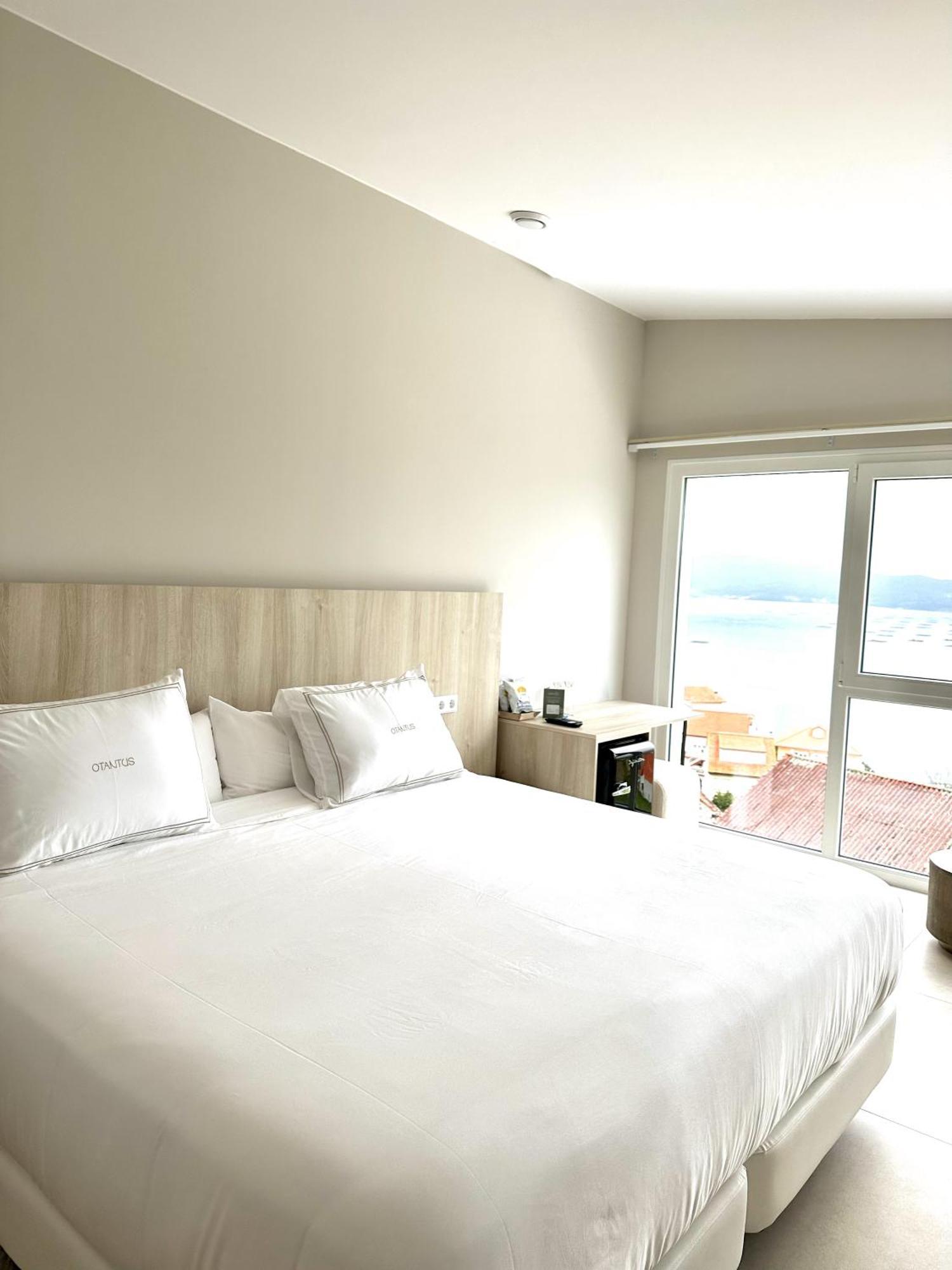 מורוס Otantus Hotel מראה חיצוני תמונה